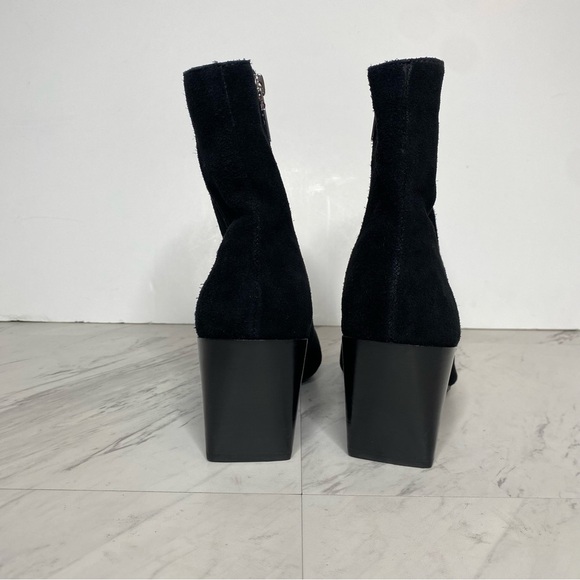 Blondo Sadie Black Suede Bootie 8 1/2 M - Picture 3 of 14